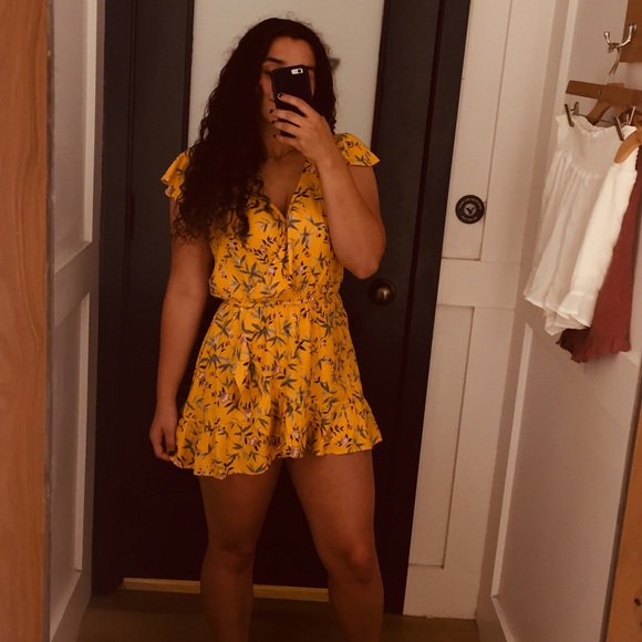 Meet your Posher, Ciara - Picture 1 of 1